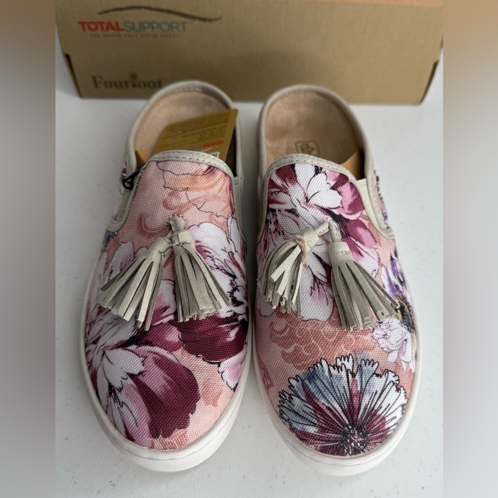 Spenco Orthotic Slide Mules - Celine Floral Sz 7. New